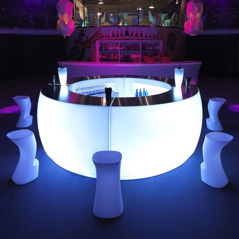 Location mobilier lumineux pour mariage et réception